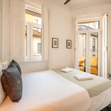 Full Building In Bairro Alto By Porta85 Apartment