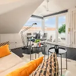 Full Building In Bairro Alto By Porta85 * Lizbona