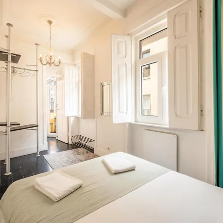 Full Building In Bairro Alto By Porta85