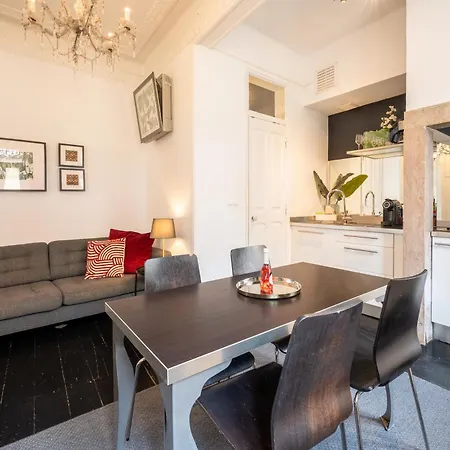 Apartment Full Building In Bairro Alto By Porta85 Lisbon