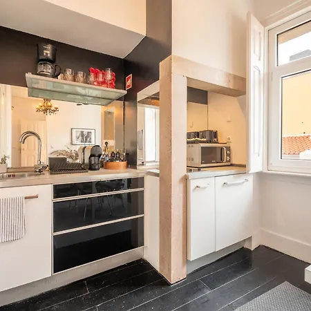 Full Building In Bairro Alto By Porta85 *