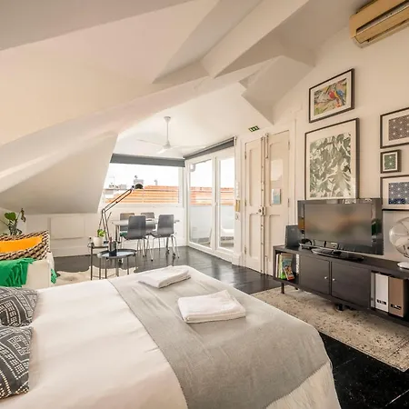 Full Building In Bairro Alto By Porta85 * Lisboa