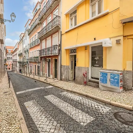 Full Building In Bairro Alto By Porta85 *