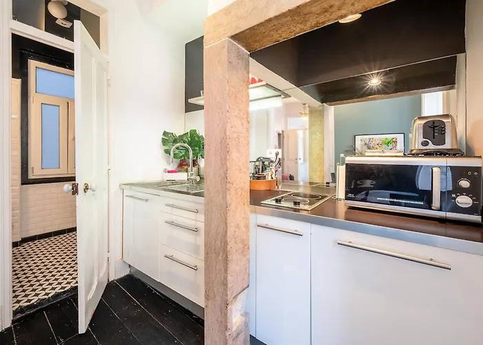 Appartement Full Building In Bairro Alto By Porta85