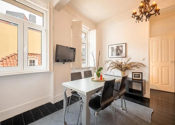 Full Building In Bairro Alto By Porta85