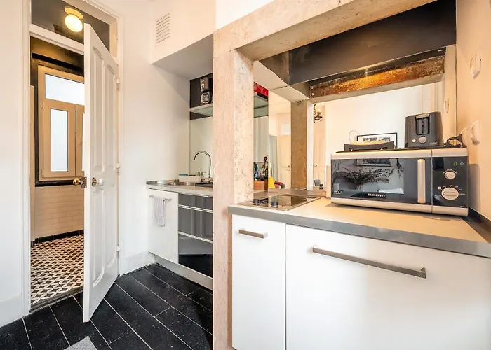 Full Building In Bairro Alto By Porta85 Apartment Lissabon