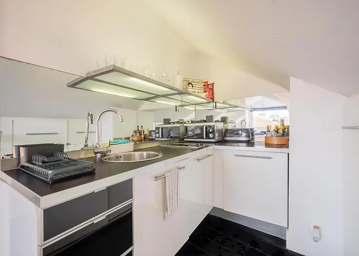 Full Building In Bairro Alto By Porta85 Appartement