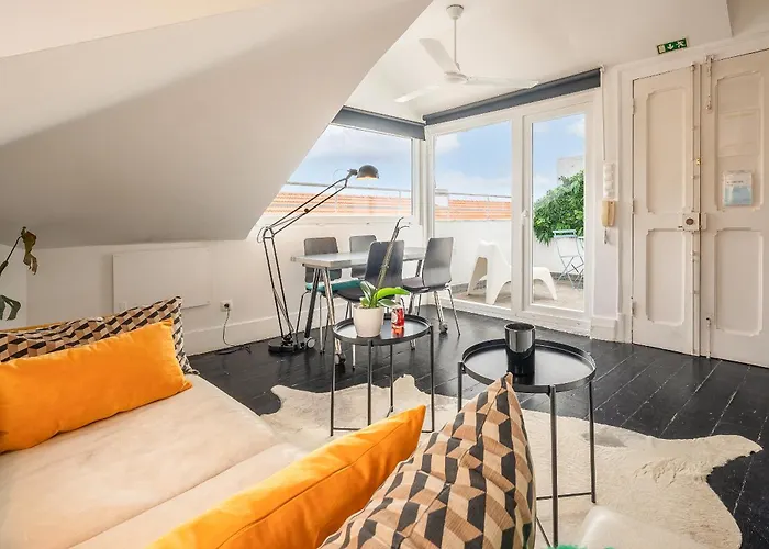 Full Building In Bairro Alto By Porta85 * Lissabon
