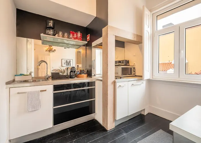 Full Building In Bairro Alto By Porta85 *