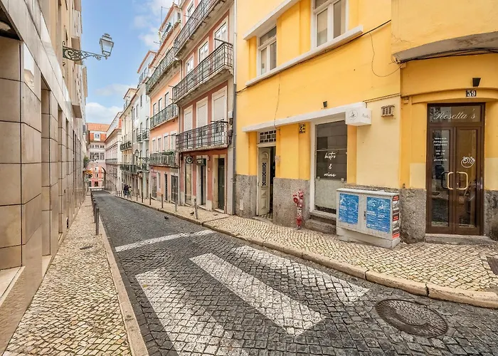 Full Building In Bairro Alto By Porta85 *